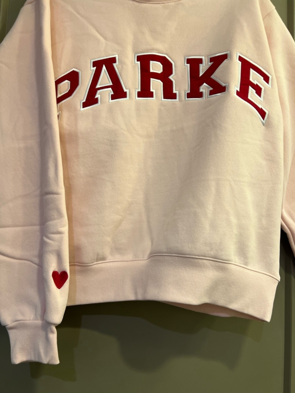 Brand New Parke Pink Heart Sweatshirt Valentines Drop. Peony & Crimson. NWT
S\M - Picture 4 of 5